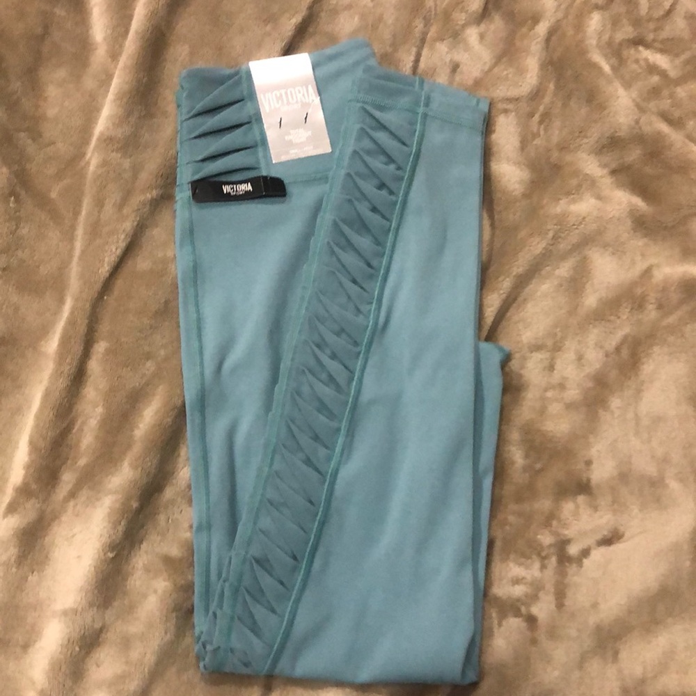 Victoria Secret Sport Total Knockout Pants Small